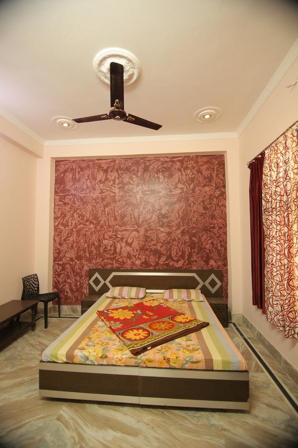 Hotel Madhusudan Rishīkesh Exterior foto